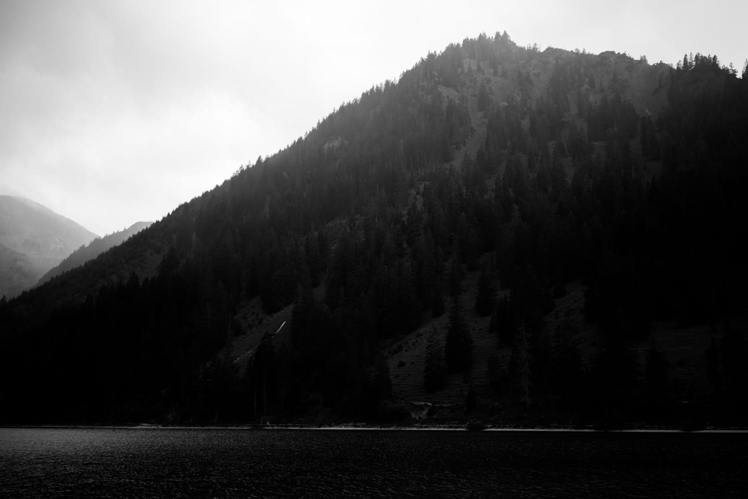 Allgaeu_Hochzeit_Fotograf_Österreich_Vilsalpsee_TannheimerTal-55