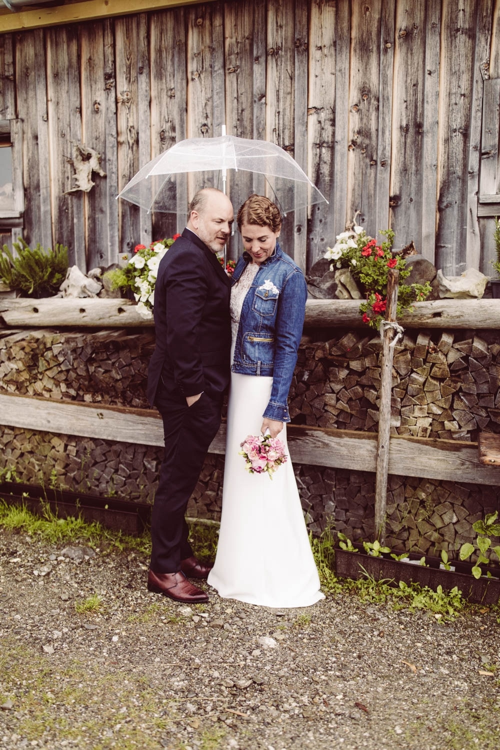 Hochzeitsfotograf_Oberstdorf_Jagdhaus_blauerSalon_Berghochzeit-Allg&auml;u_46