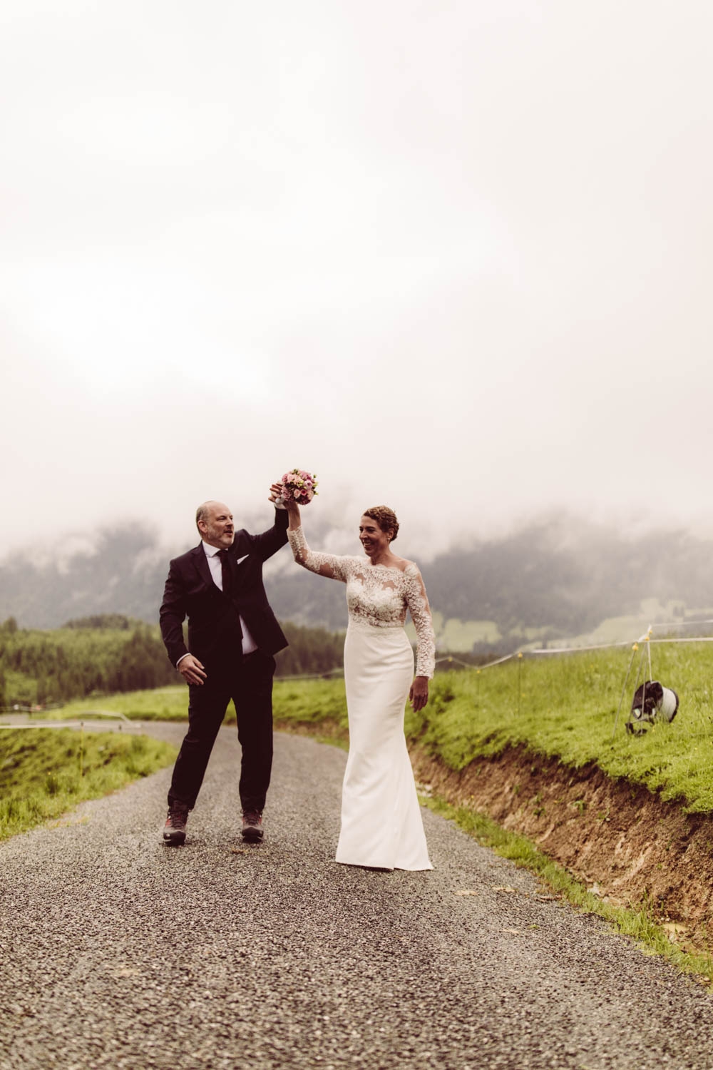 Hochzeitsfotograf_Oberstdorf_Jagdhaus_blauerSalon_Berghochzeit-Allgäu_62
