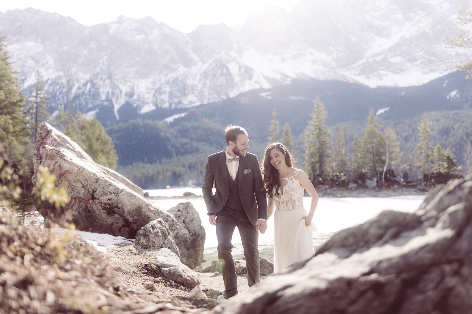 Elopement_Eibsee_Zugspitze_Hochzeitsfotografin_Garmisch_21