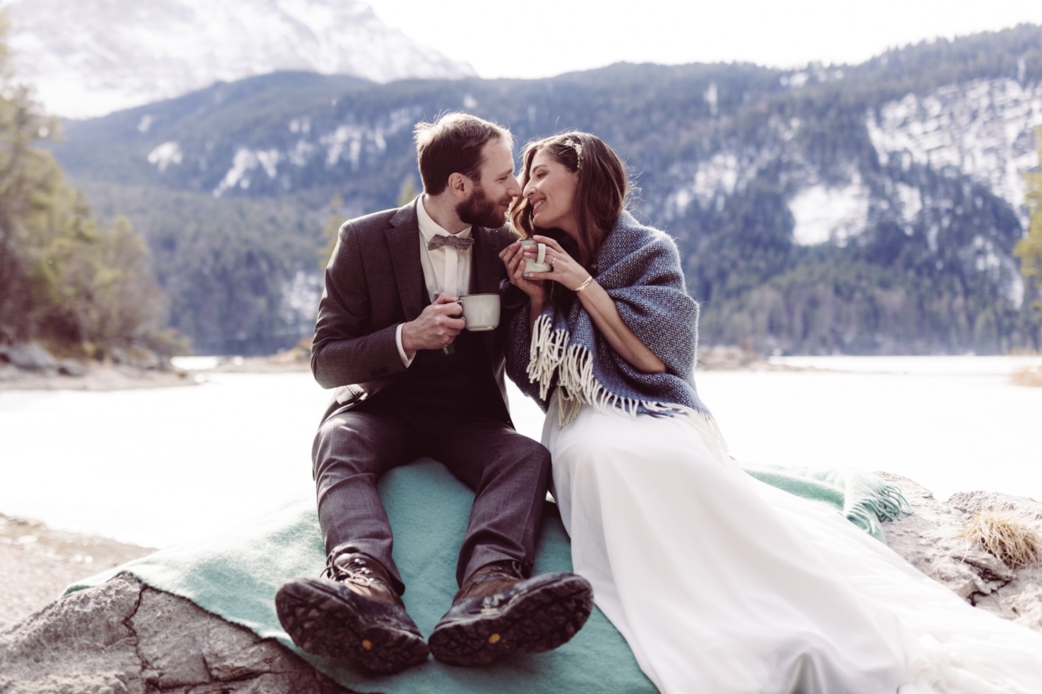 Elopement_Eibsee_Zugspitze_Hochzeitsfotografin_Garmisch_47