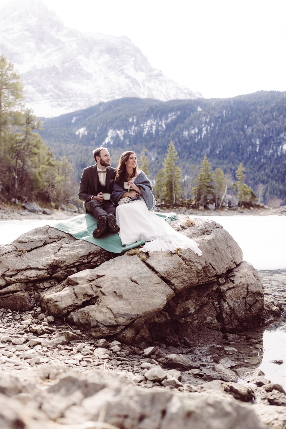 Elopement_Eibsee_Zugspitze_Hochzeitsfotografin_Garmisch_49