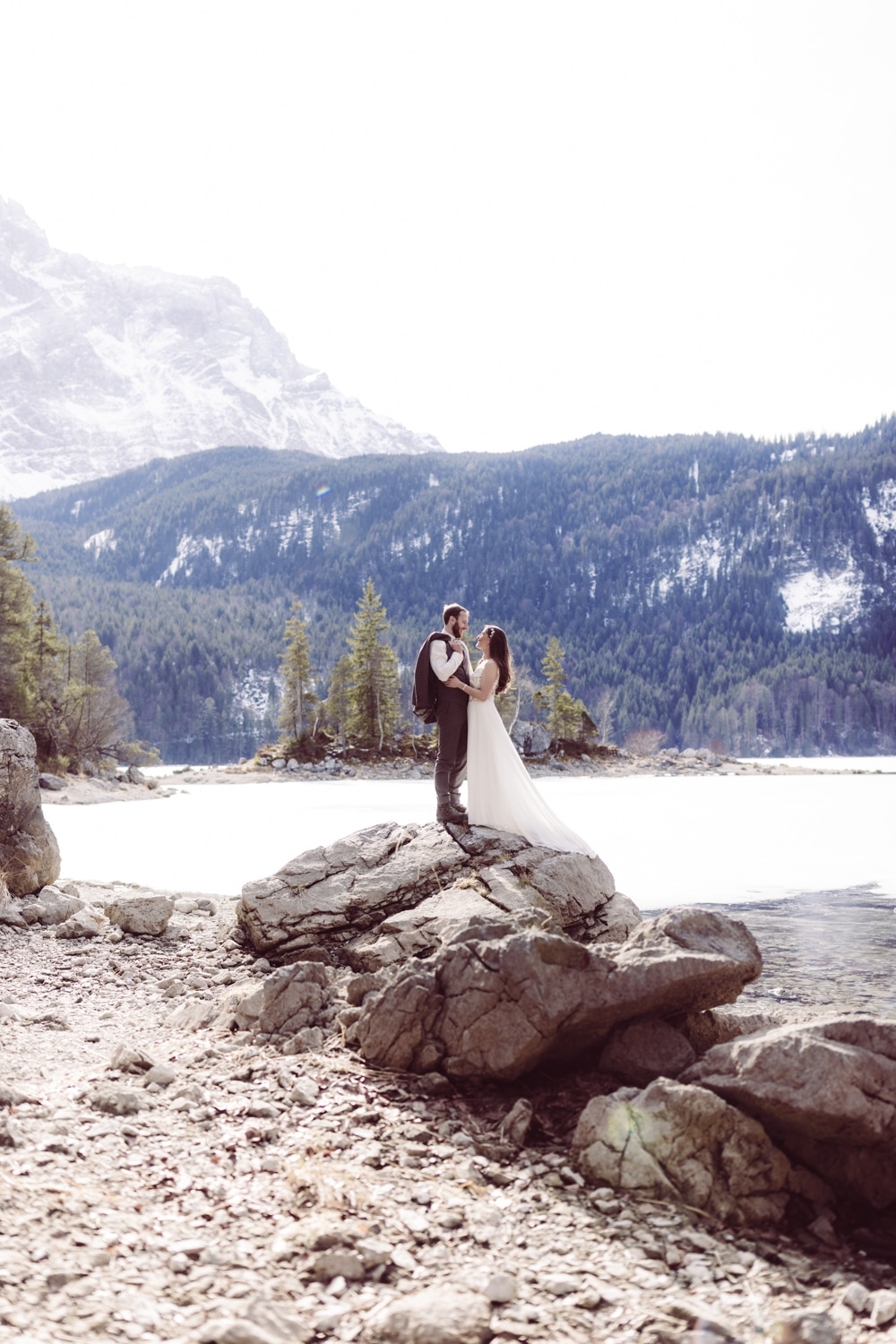 Elopement_Eibsee_Zugspitze_Hochzeitsfotografin_Garmisch_52