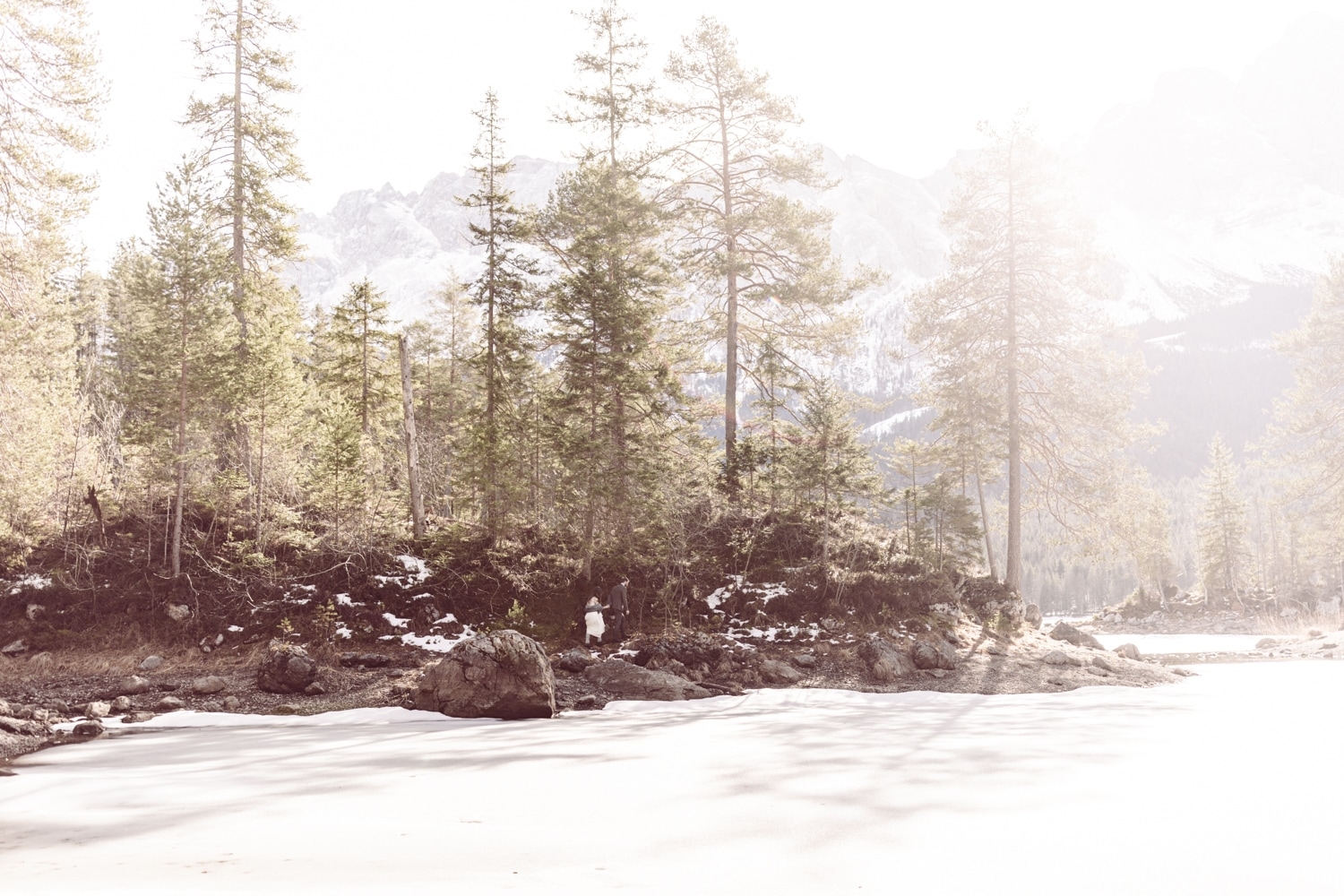 Elopement_Eibsee_Zugspitze_Hochzeitsfotografin_Garmisch_6