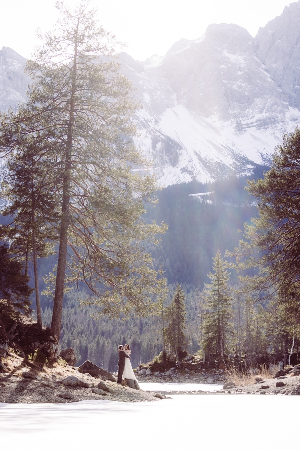 Elopement_Eibsee_Zugspitze_Hochzeitsfotografin_Garmisch_7