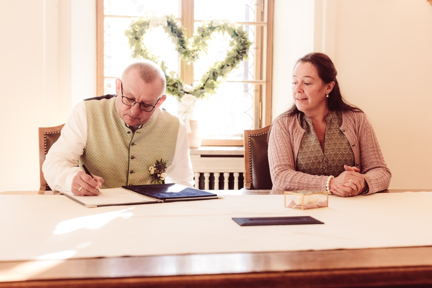 Heiraten-zu-zweit_F&uuml;ssen_Fotografin-9