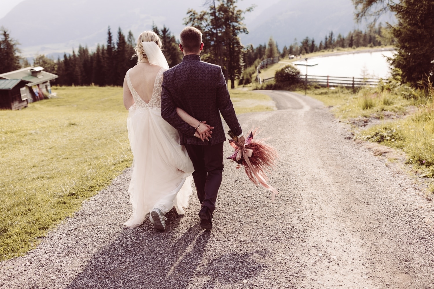 Hochzeitsfotografin_Ehrwald_Gamsalm-75