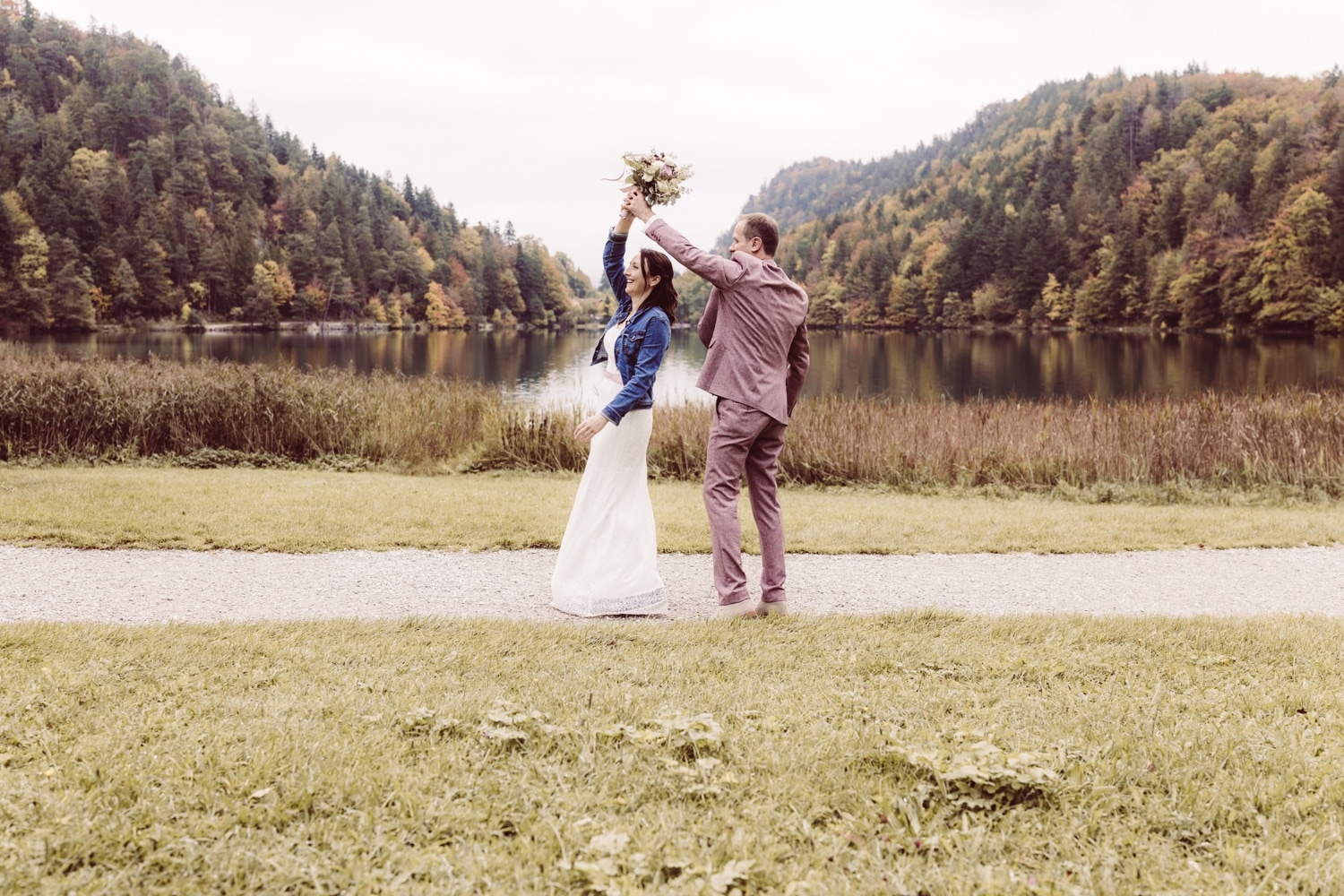 Hochzeitsfotografin_F&uuml;ssen_Heiraten-zu-zweit_Elopement_Alatsee_-113