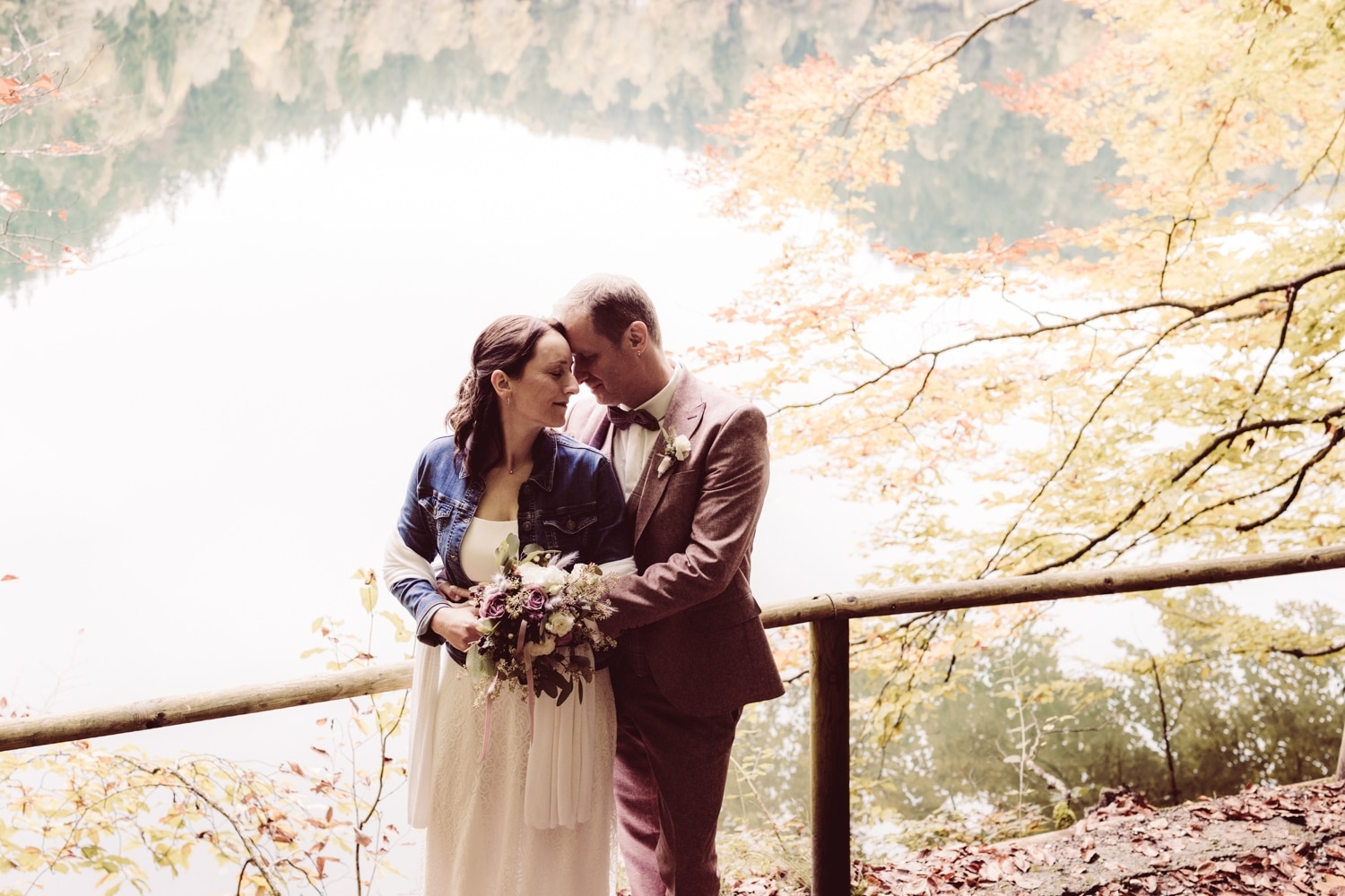 Hochzeitsfotografin_F&uuml;ssen_Heiraten-zu-zweit_Elopement_Alatsee_-118