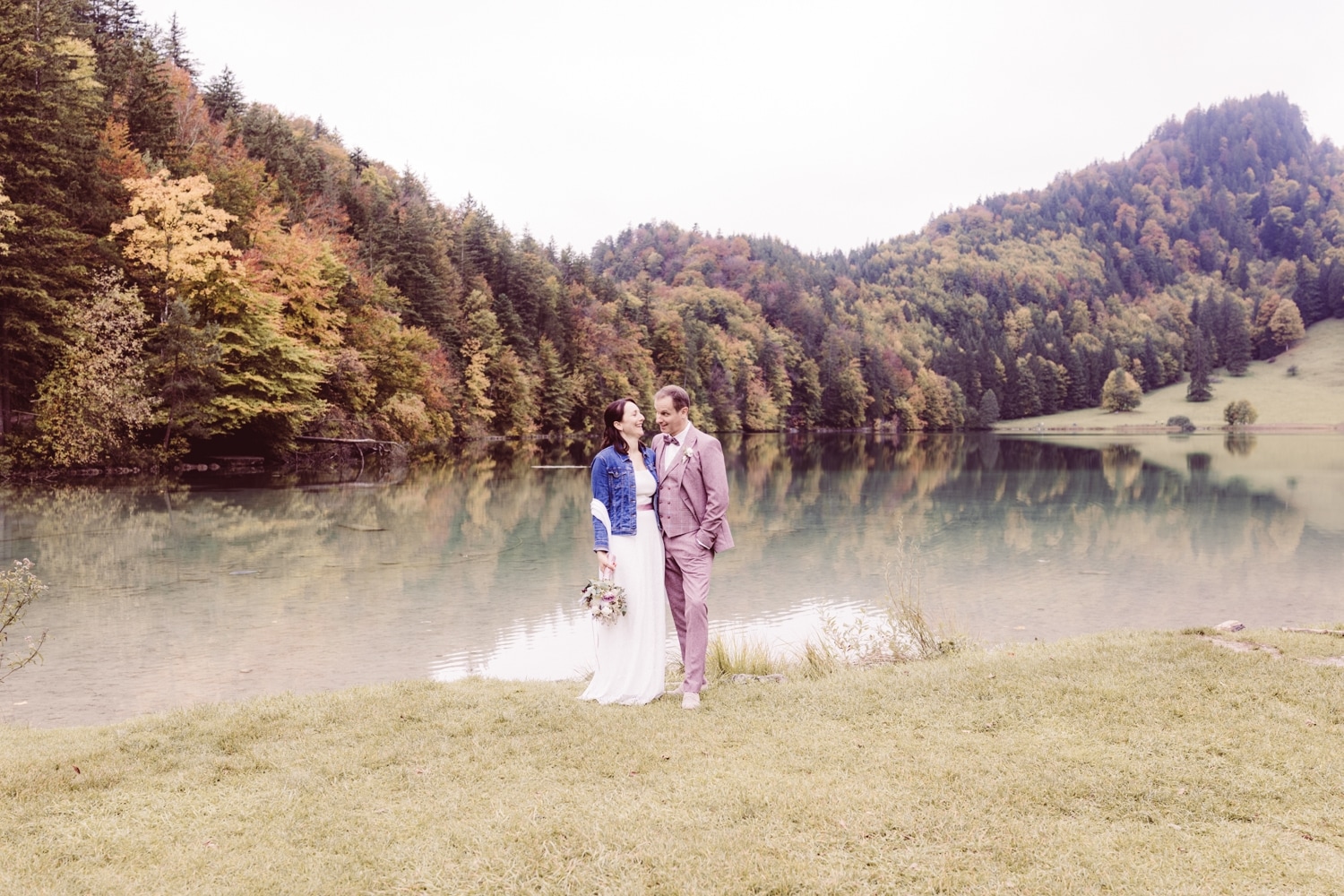 Hochzeitsfotografin_F&uuml;ssen_Heiraten-zu-zweit_Elopement_Alatsee_-123