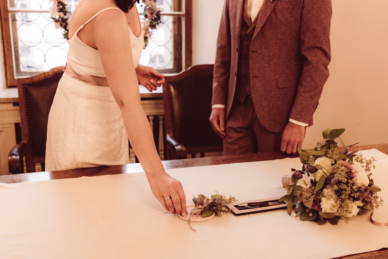 Hochzeitsfotografin_F&uuml;ssen_Heiraten-zu-zweit_Elopement_Alatsee_-23