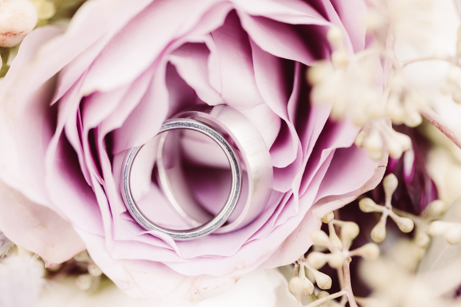 Hochzeitsfotografin_F&uuml;ssen_Heiraten-zu-zweit_Elopement_Alatsee_-73