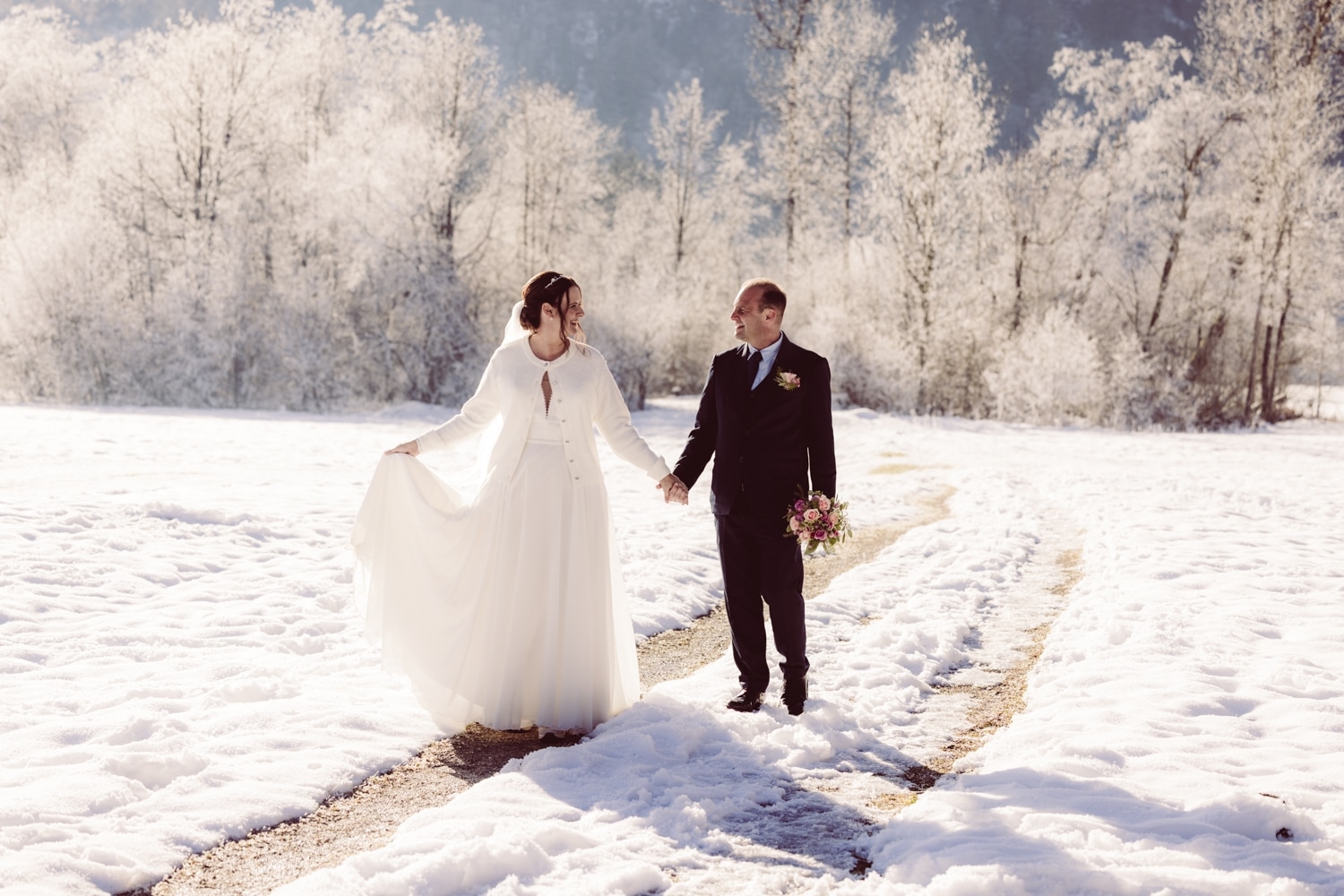 Fotografin_Intime_Winterhochzeit_Allg&auml;u-25
