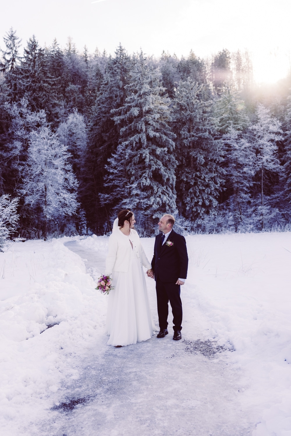 Fotografin_Intime_Winterhochzeit_Allg&auml;u-50
