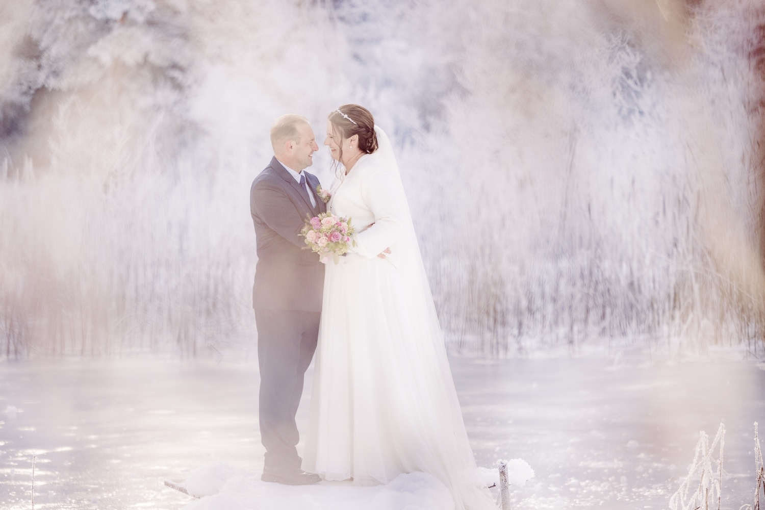 Fotografin_Intime_Winterhochzeit_Allg&auml;u-54
