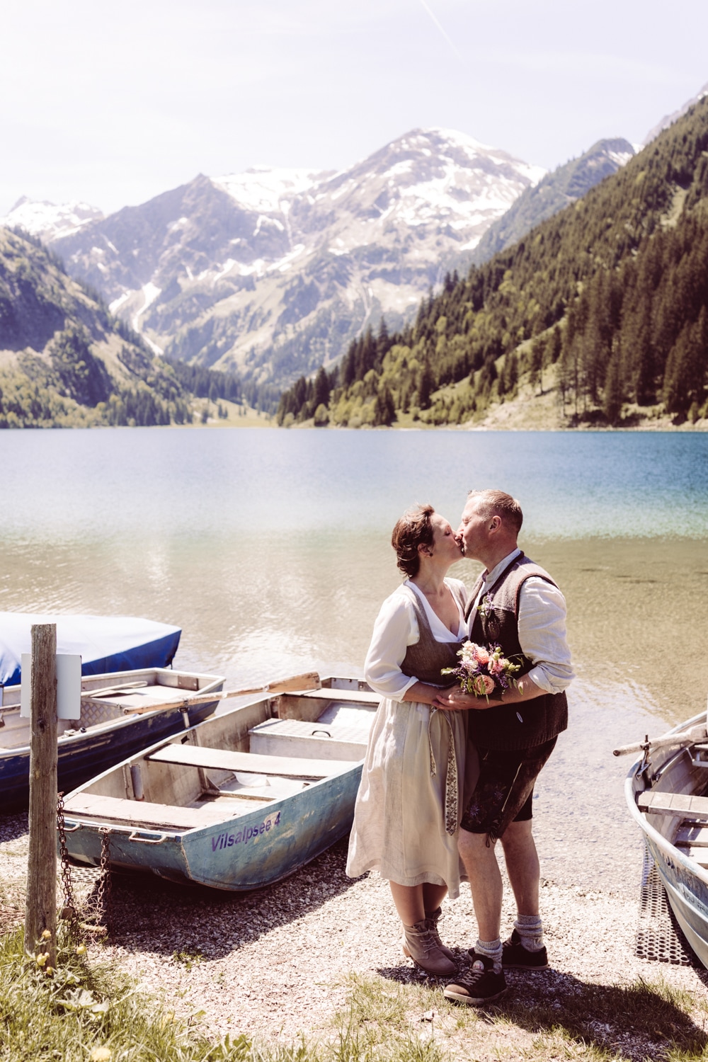 Hochzeitsfotografin_Vilsalpsee_Elopement_Tannheim-89