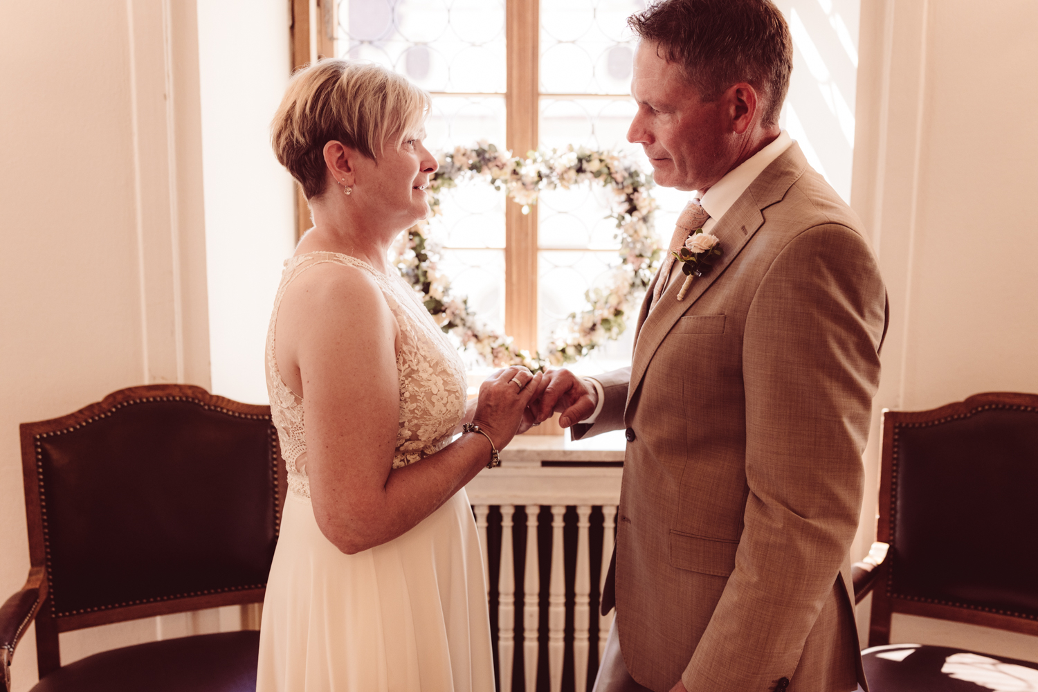 Hochzeitsfotografin_Heiraten-zu-zweit_F&uuml;ssen_Lech_Schwangau-19