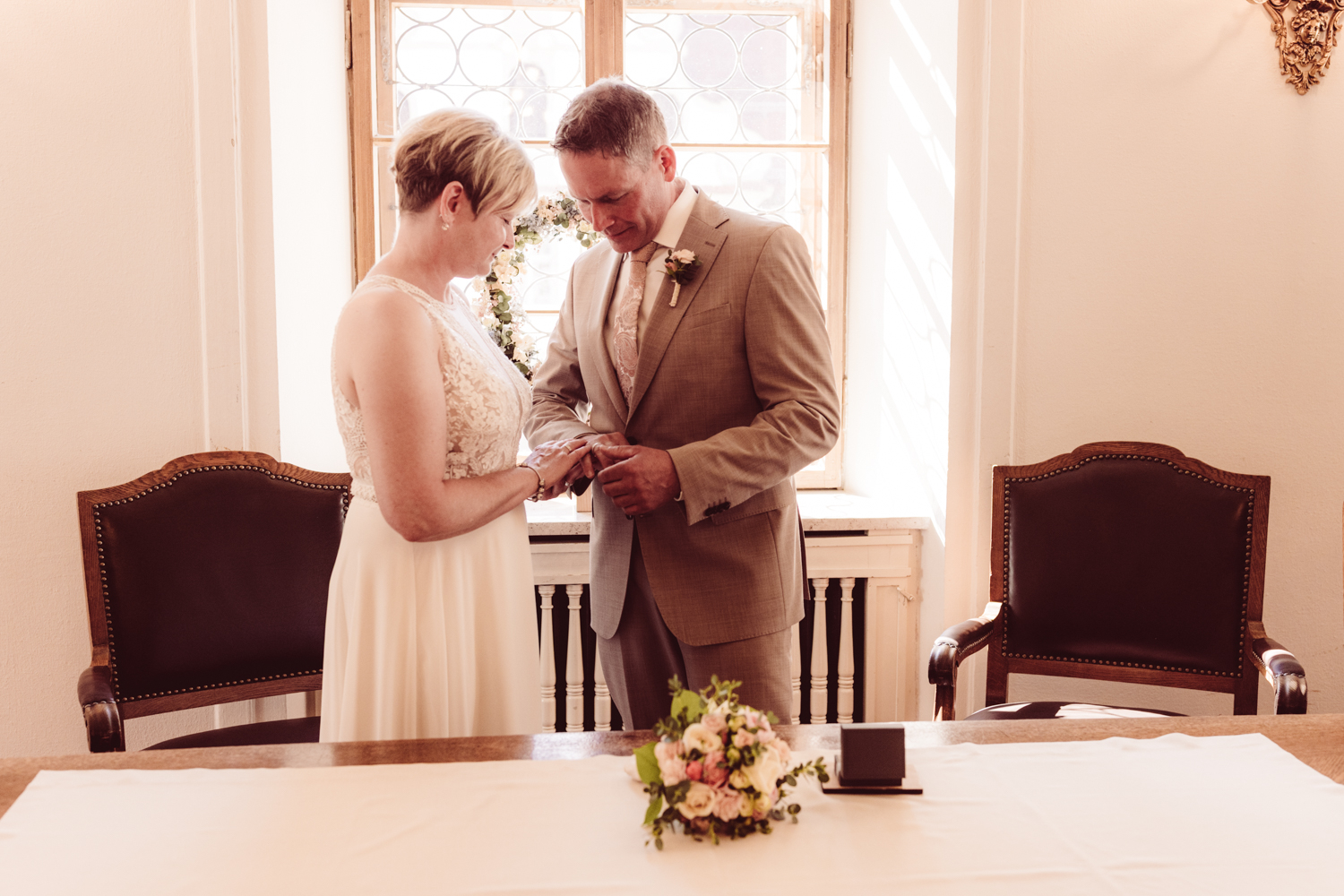 Hochzeitsfotografin_Heiraten-zu-zweit_F&uuml;ssen_Lech_Schwangau-23