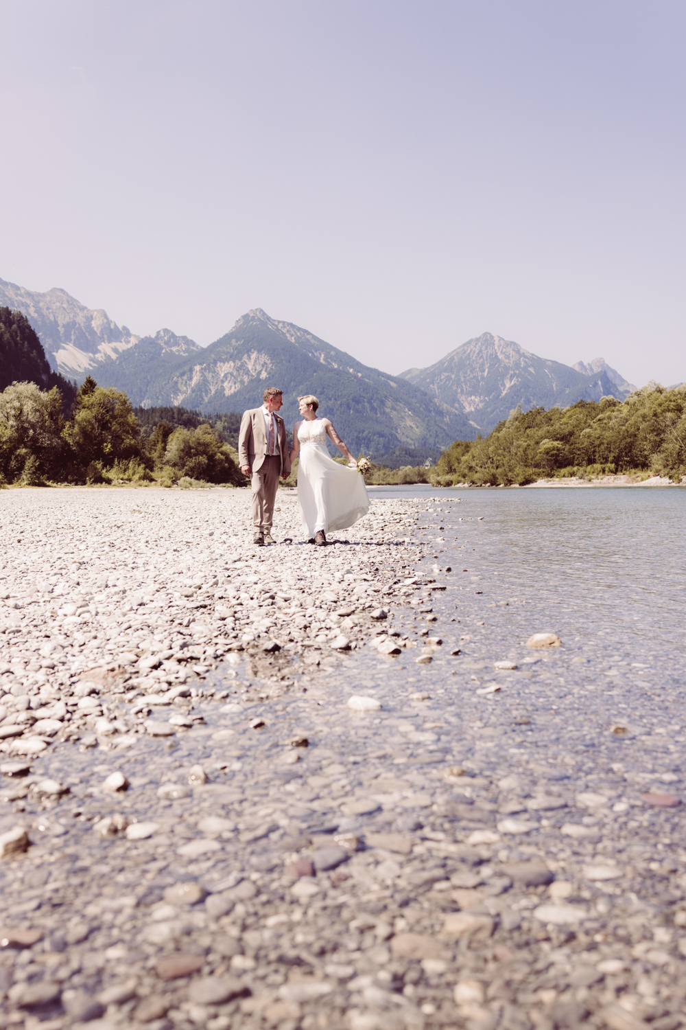 Hochzeitsfotografin_Heiraten-zu-zweit_F&uuml;ssen_Lech_Schwangau-56