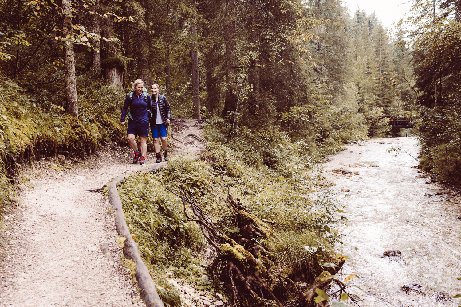 Wanderhochzeit_zu-zweit_Fotografin_Berg-Elopement_&Ouml;sterreich-20