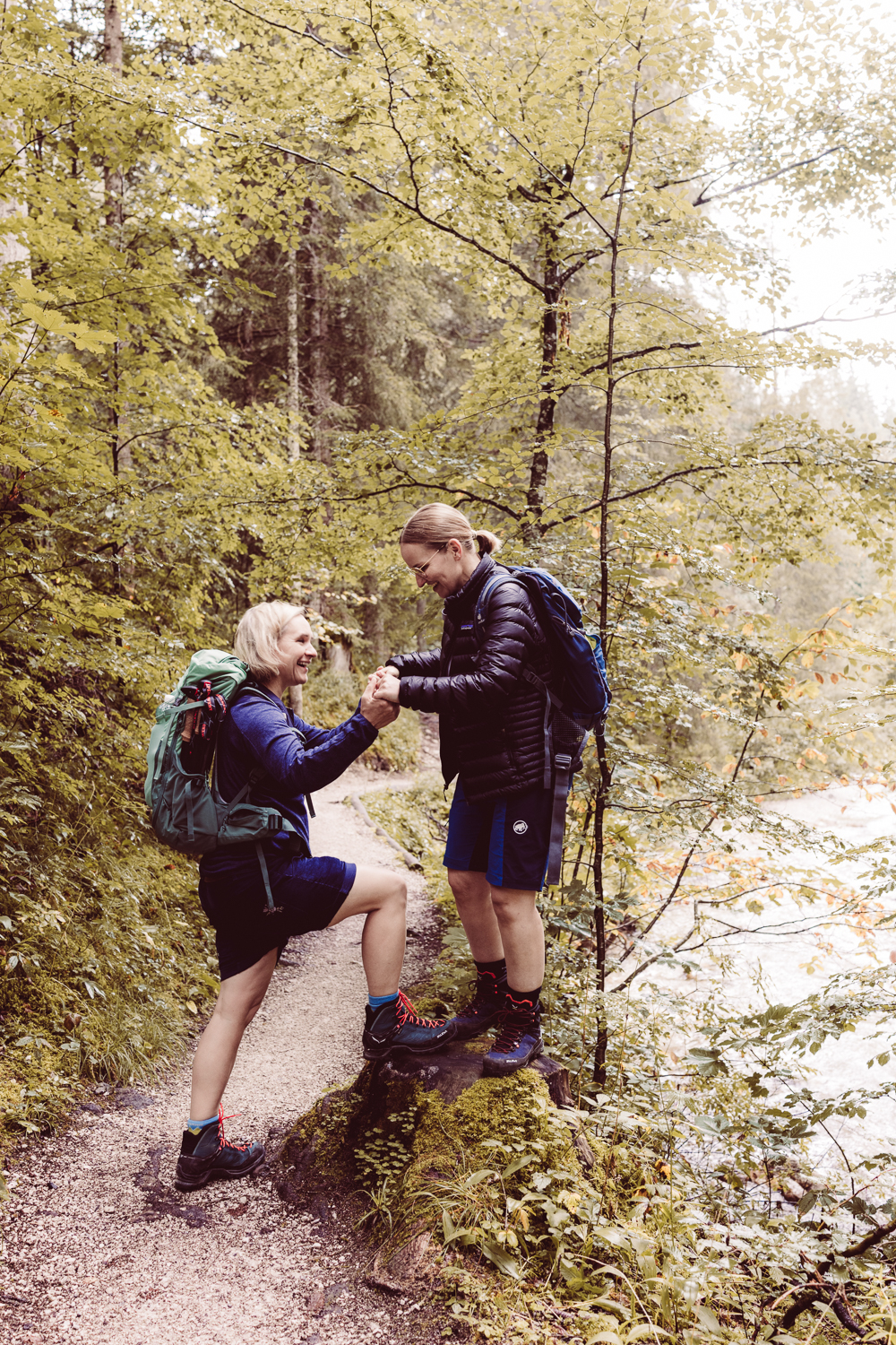 Wanderhochzeit_zu-zweit_Fotografin_Berg-Elopement_&Ouml;sterreich-21