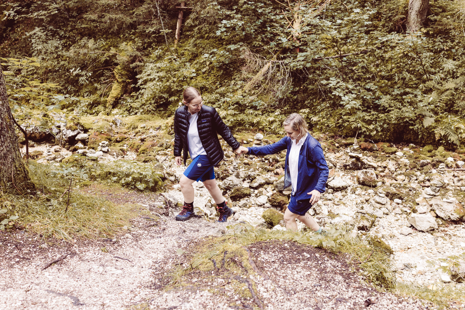 Wanderhochzeit_zu-zweit_Fotografin_Berg-Elopement_&Ouml;sterreich-37