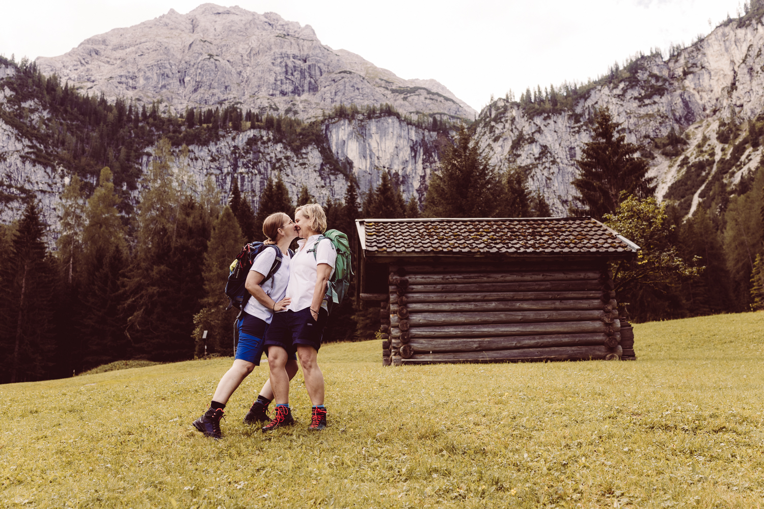 Wanderhochzeit_zu-zweit_Fotografin_Berg-Elopement_&Ouml;sterreich-80