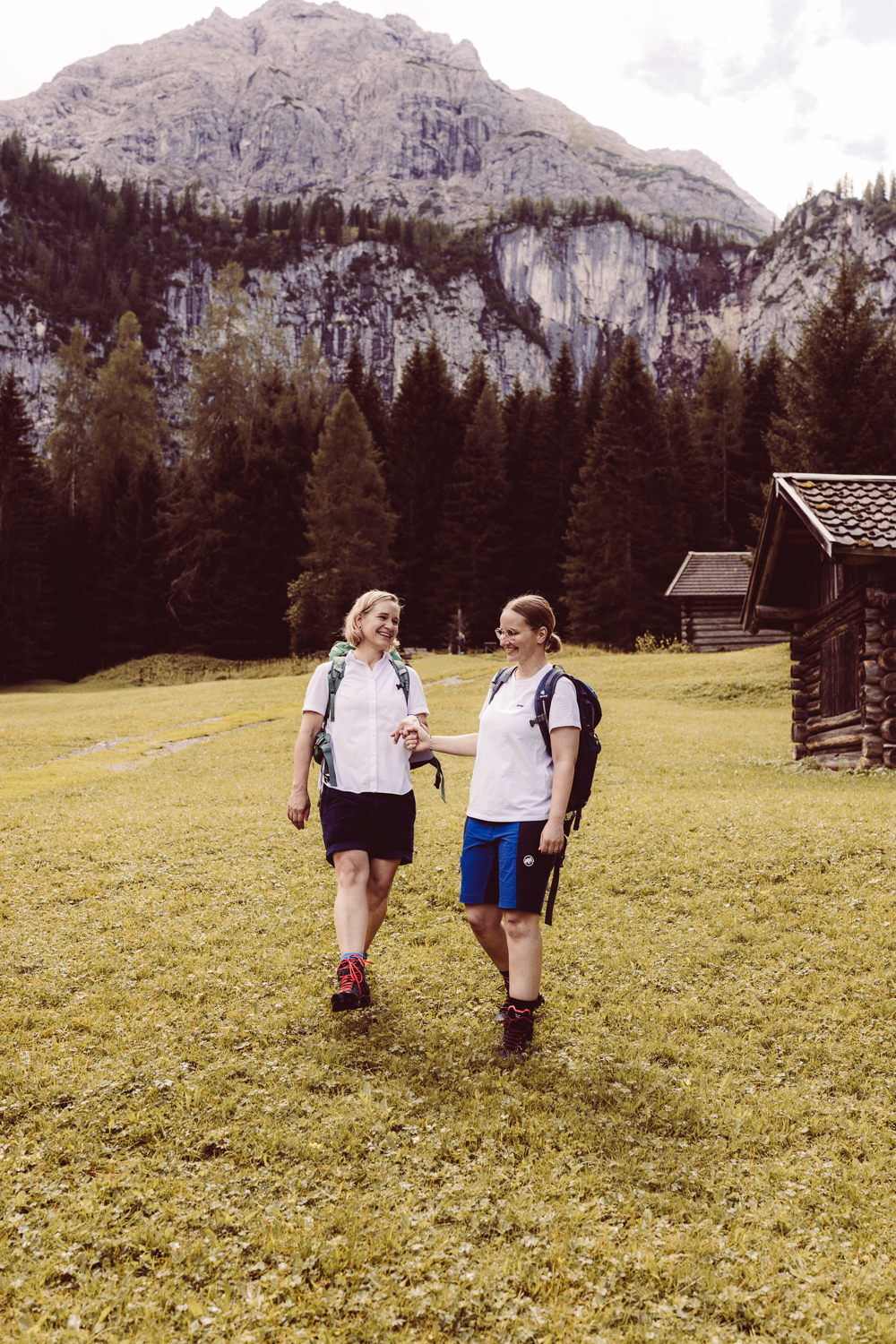 Wanderhochzeit_zu-zweit_Fotografin_Berg-Elopement_&Ouml;sterreich-83