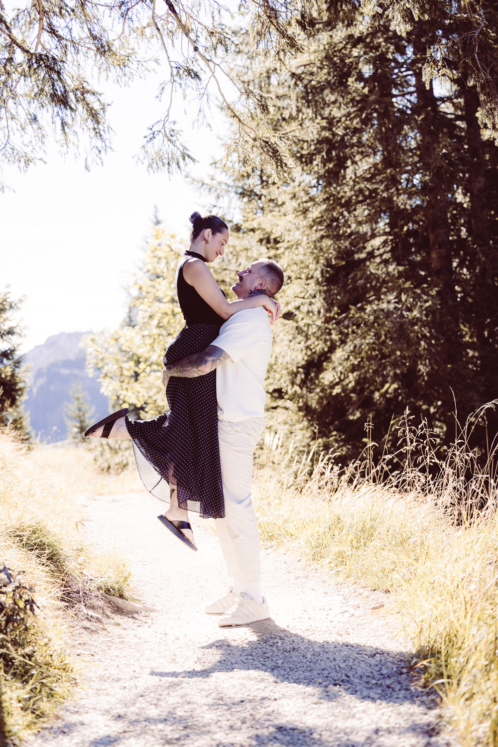 After-Wedding_Photoshooting_Schwangau_Neuschwanstein_Tegelberg--70