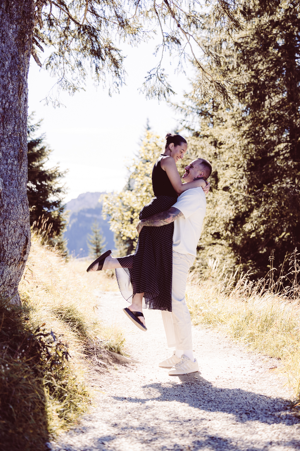 After-Wedding_Photoshooting_Schwangau_Neuschwanstein_Tegelberg--72