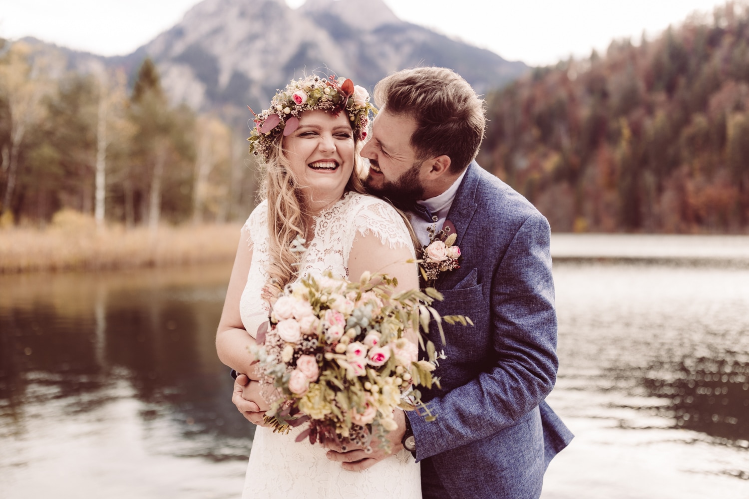 Hochzeitsfotografin im Schloss Hopferau und Schwanseepark